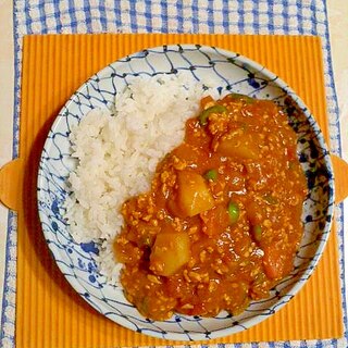 青唐辛子と鶏挽肉のトマトカレー♪